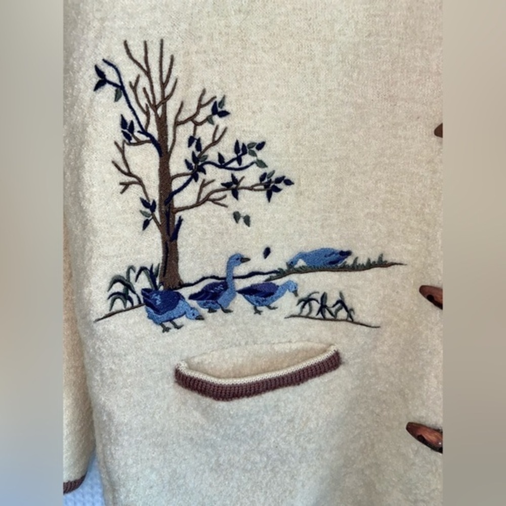 Vintage cream‎ boil wool Cardigan wood buttons embroidery size small - Picture 8 of 16